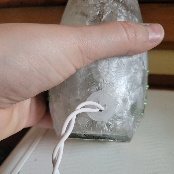 Nwt Stony Creek frosted glass lighted vase pine trees winter scene - Picture 7 of 10